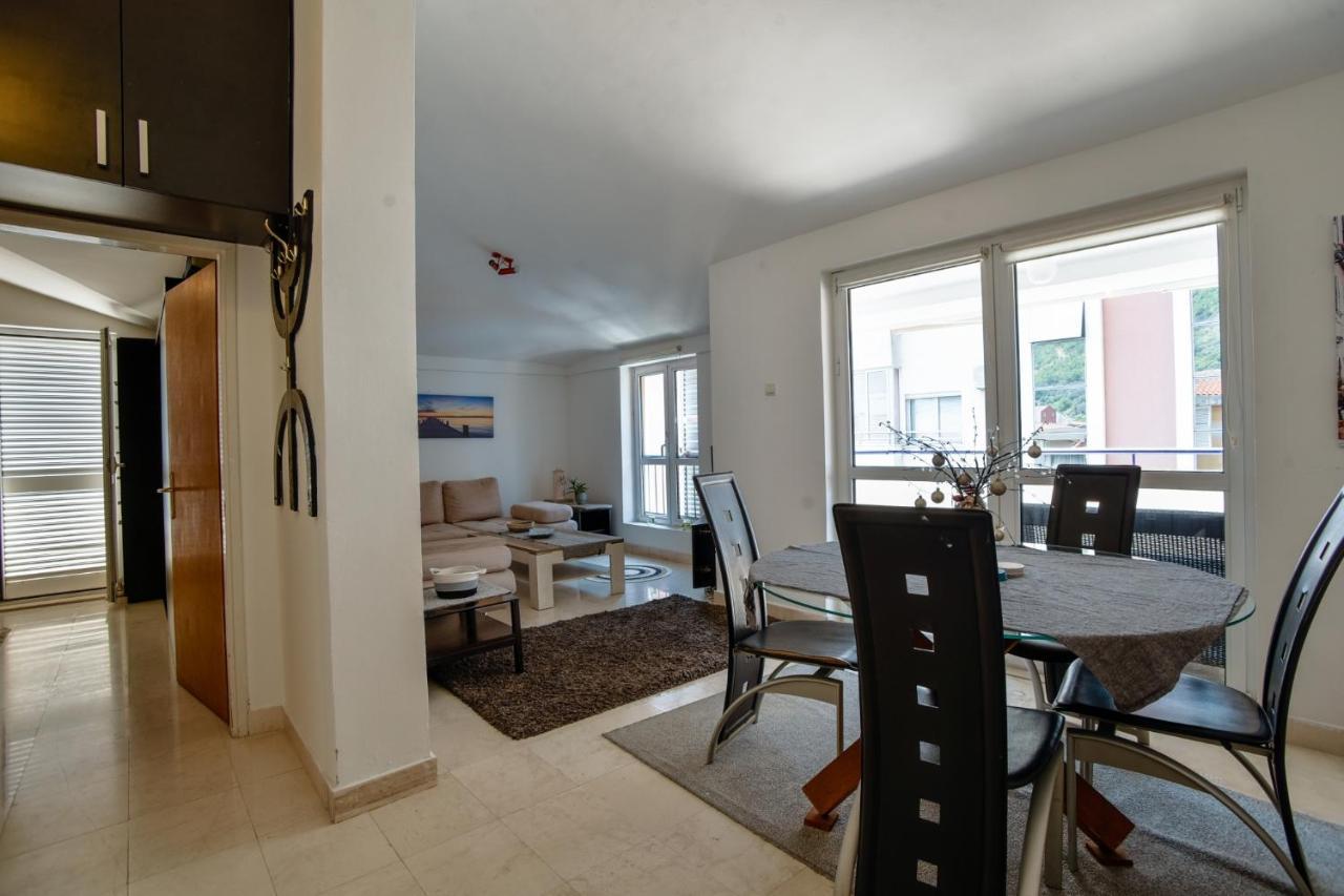 Sea View Flat W Balcony 10 Min To Apartman *