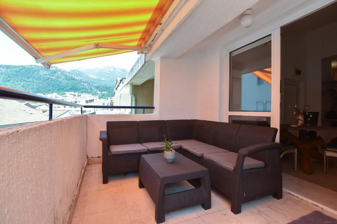 Sea View Flat W Balcony 10 Min To * Budva
